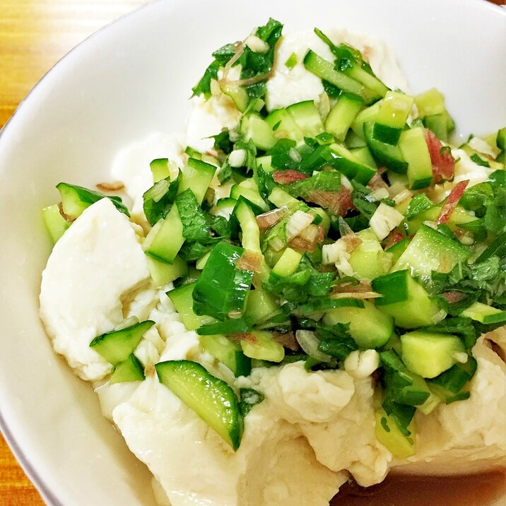 簡単!おいしい薬味たっぷりの豆腐ダレ♪